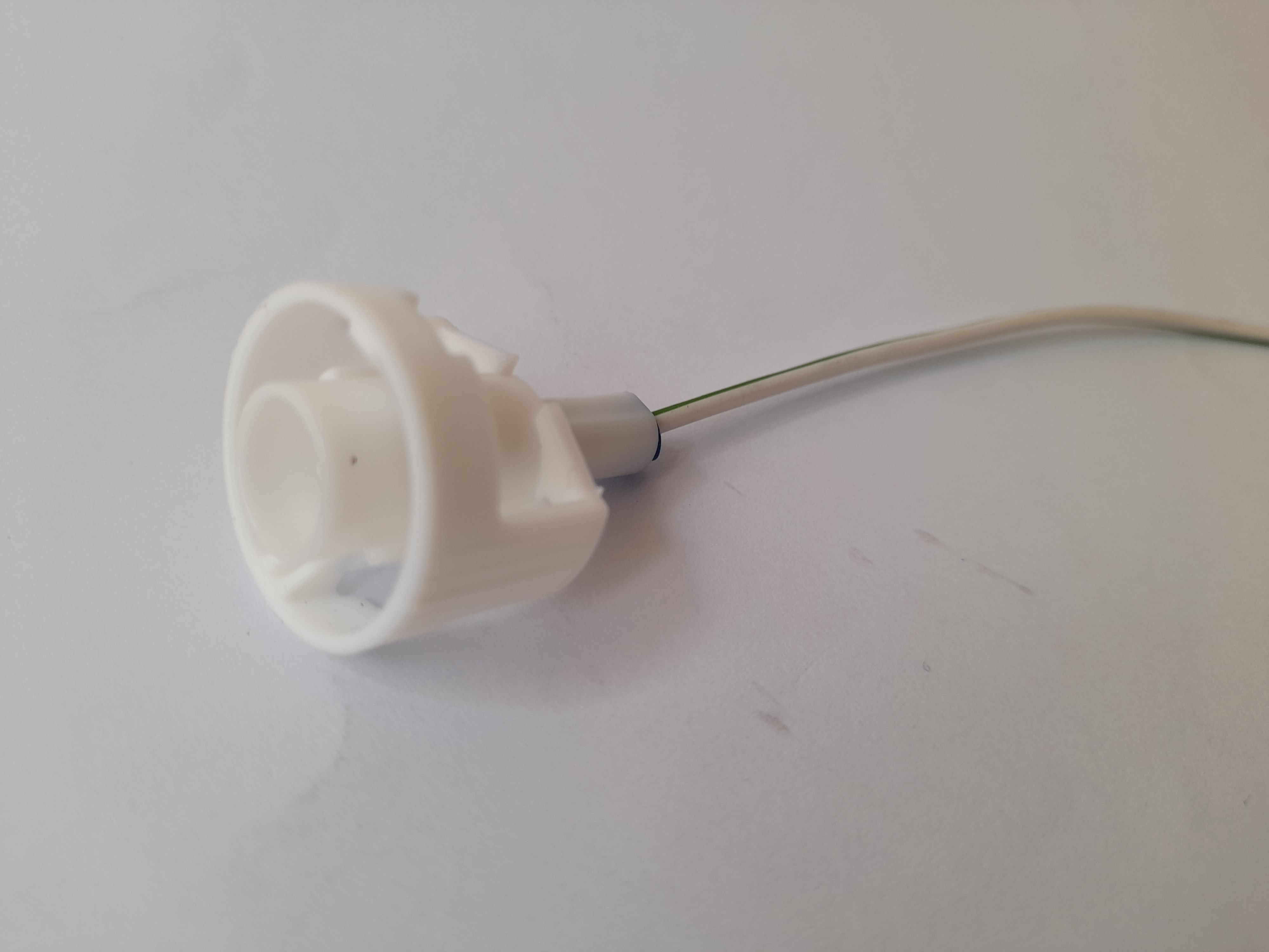 1YC012 YAĞ MÜŞÜR SOKETİ RENAULT BEYAZ