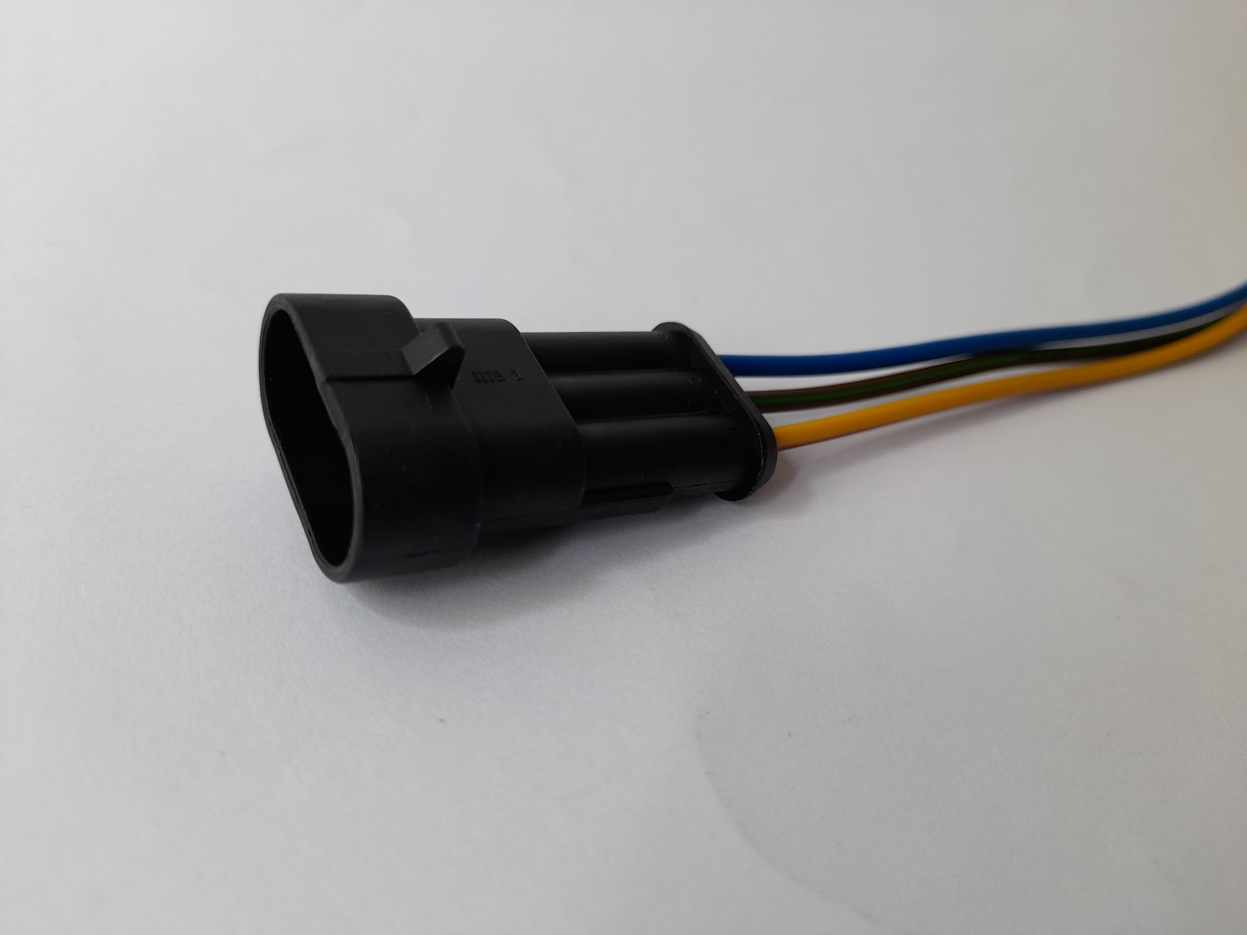 3YC001 ÜNİVERSAL SÜPER SEAL DİŞİ SOKET